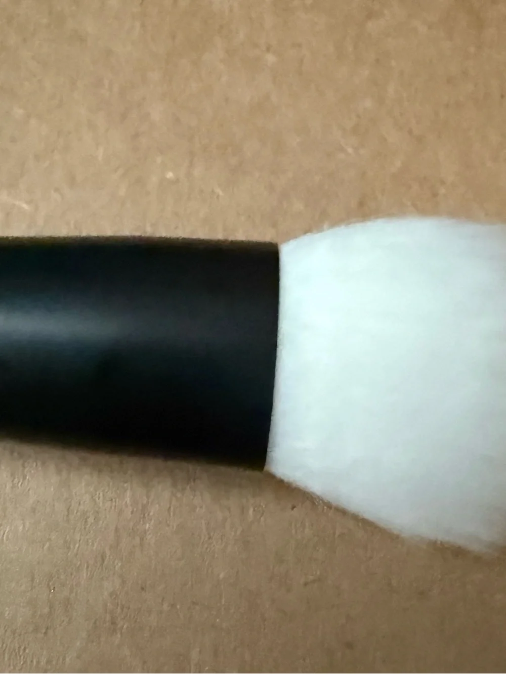 NYX NEW 3 Pack Clear Handle Powder Brush with White Bristles and Black Ferrule